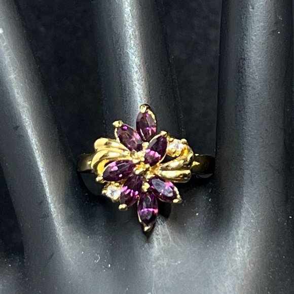 Vintage Roman Gold Tone, Pink Marque And Clear Rhinestone Statement Ring (R286) - Picture 1 of 5